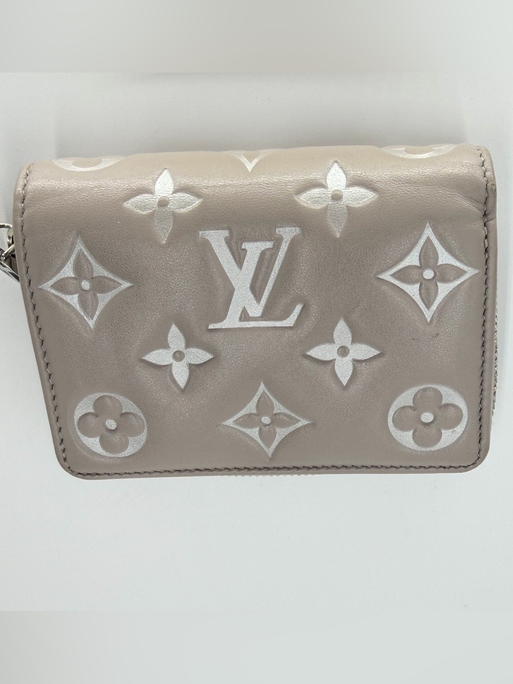 LV Lou Bi Color Coussin Embossed Monogram Wallet w/Box Dust Bag & Entrupy COA - Picture 3 of 14